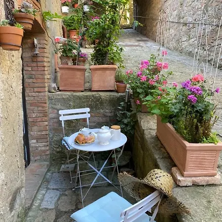 Apartment La Casetta Del Frontone